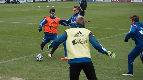 这套阵容由 这套阵容由