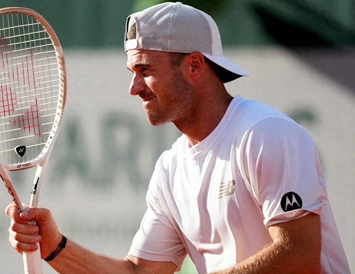 在任期间 在任期间