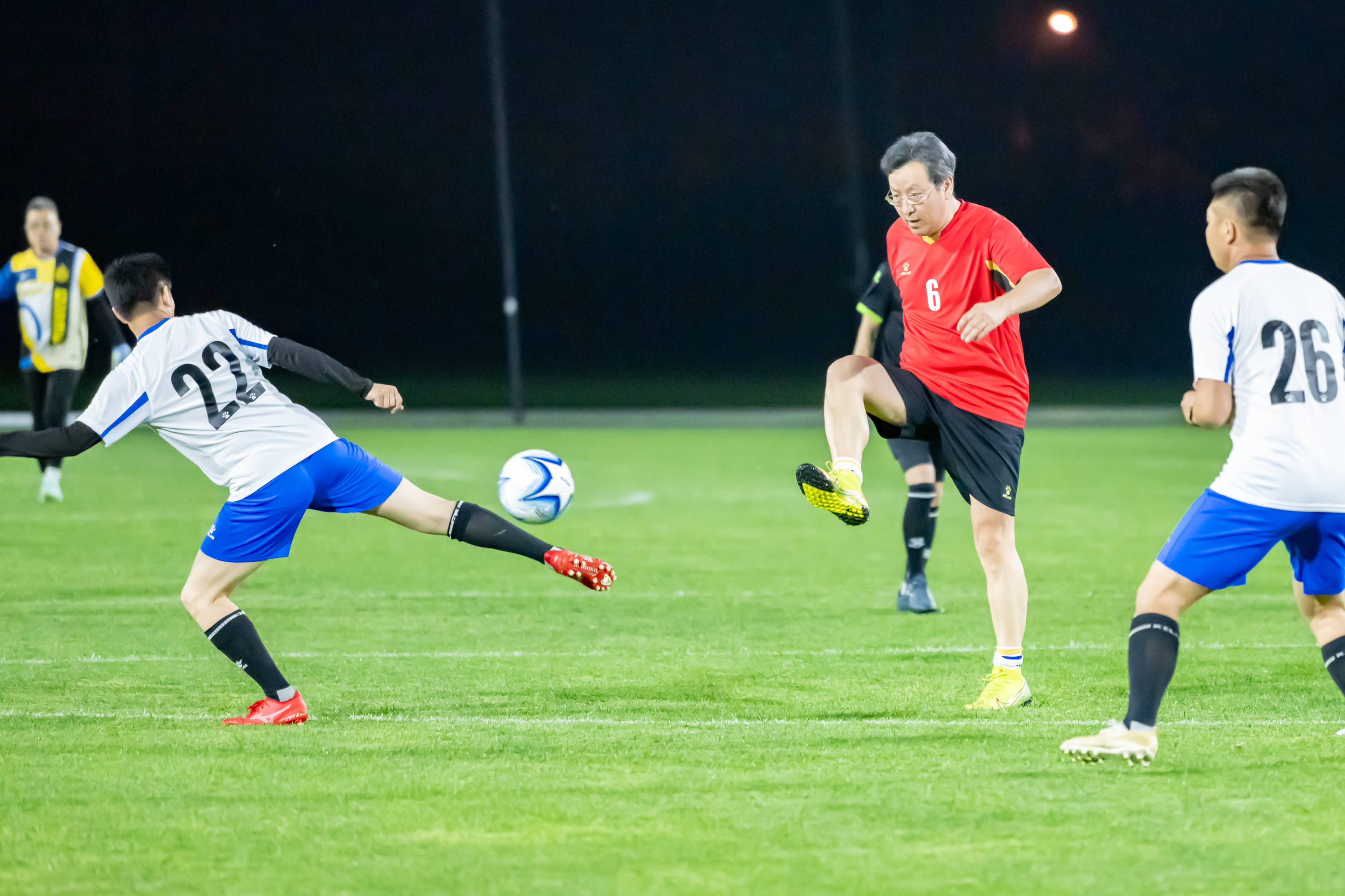 再谈下注逻 再谈下注逻